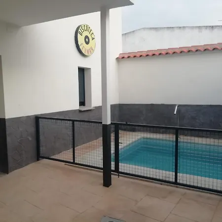 Дом отдыха Casa Rural Feymar Peraleda de San Roman